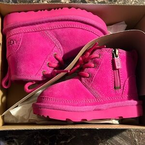 Baby  UGG’S
